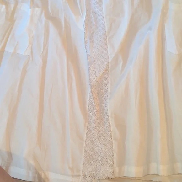 Yves Delorme Paris White Bathrobe Pockets Cottage core Prairie - Picture 12 of 14